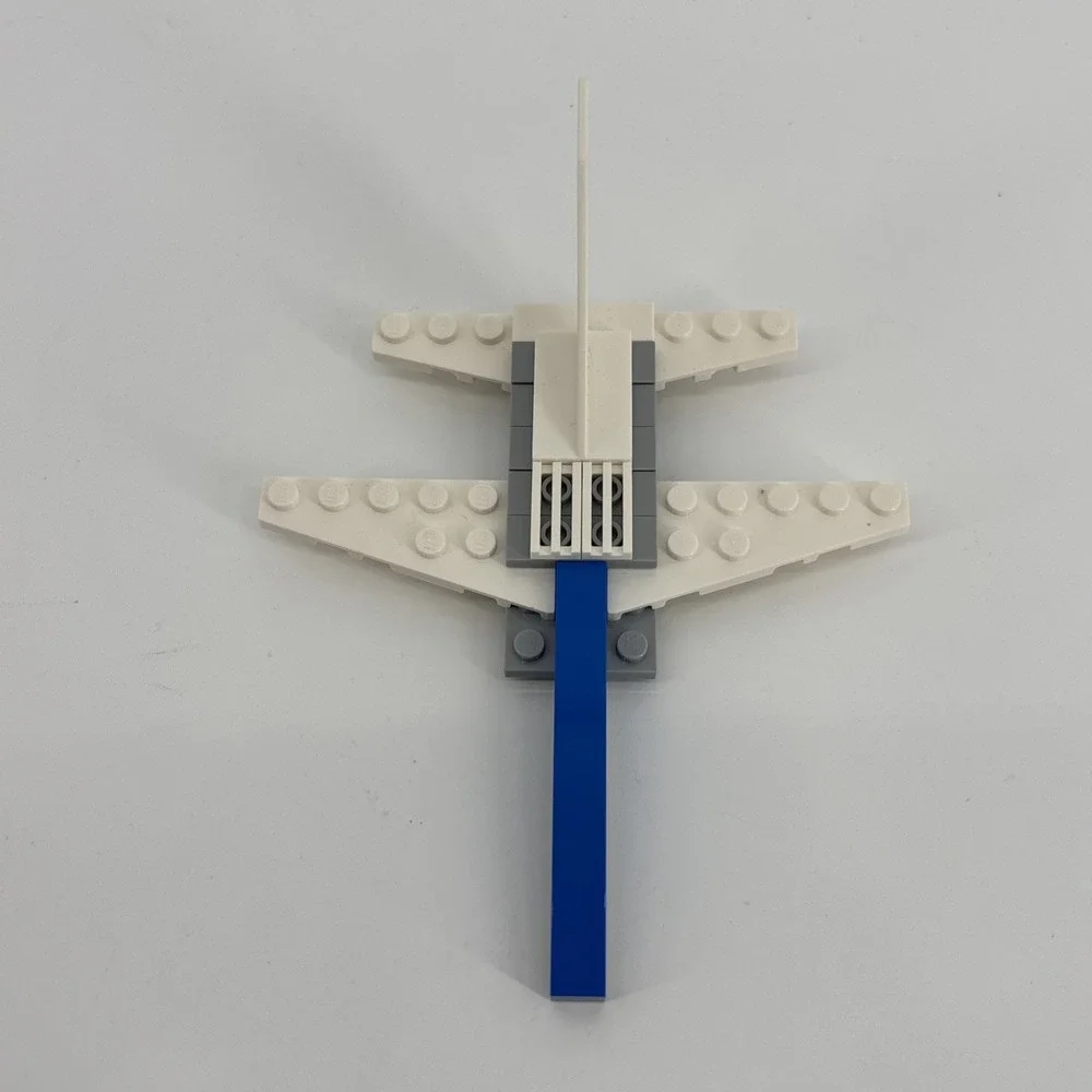 LEGO‎ 40321 January 2019 Monthly Mini Build: Jet Fighter